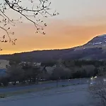 Super 5/6 Pers. Vue Sur Les Monts Du Cantal Apartment Besse-et-Saint-Anastaise